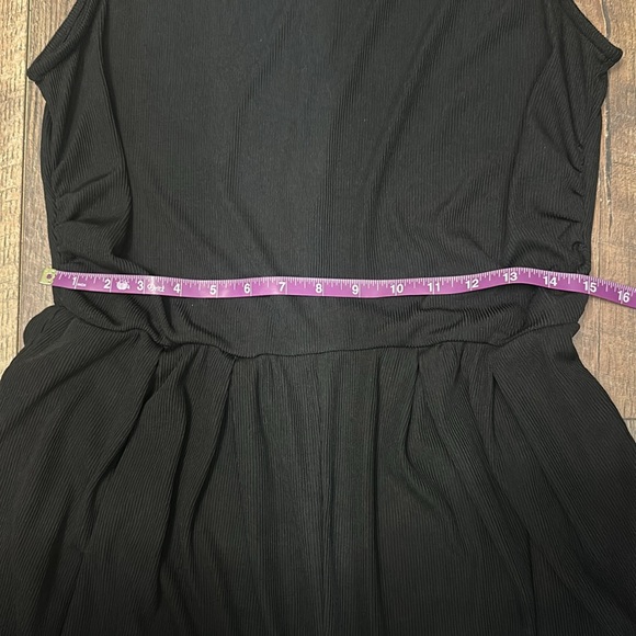 Women’s jumpsuit - Picture 10 of 11